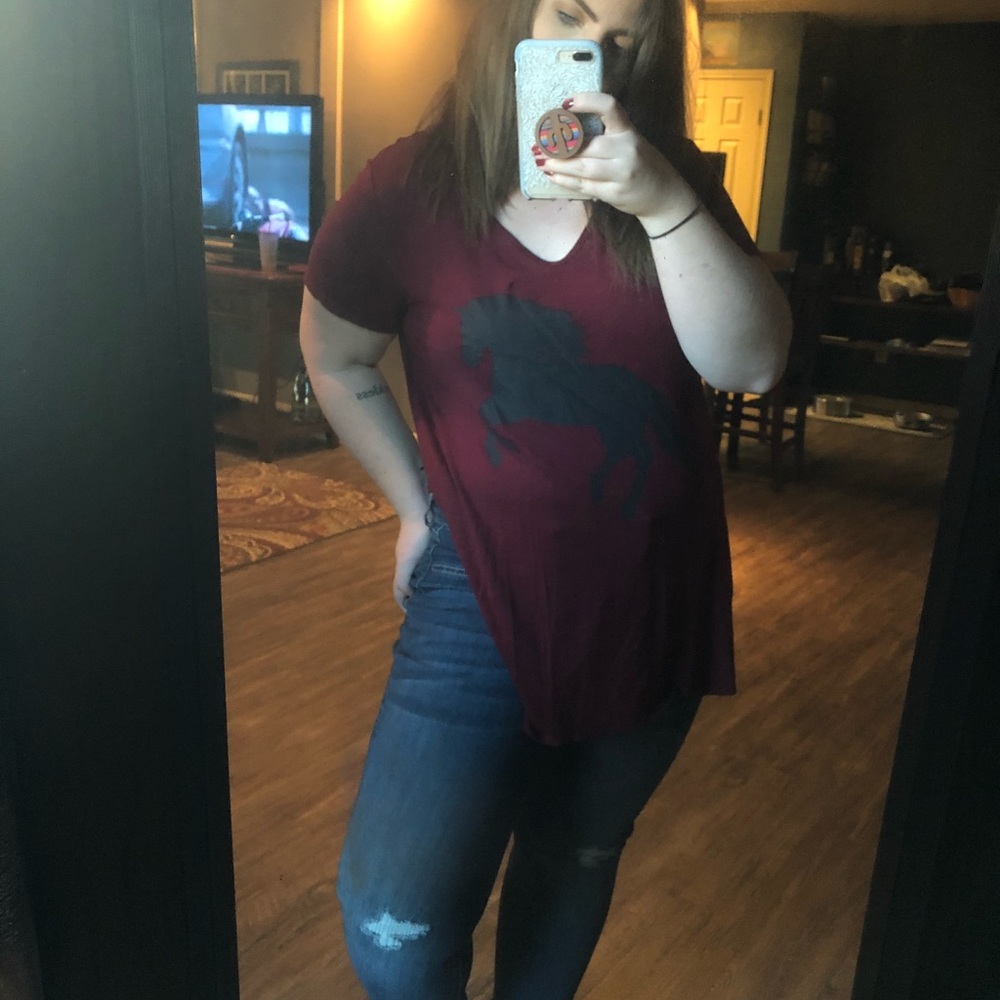 Stallion V Neck